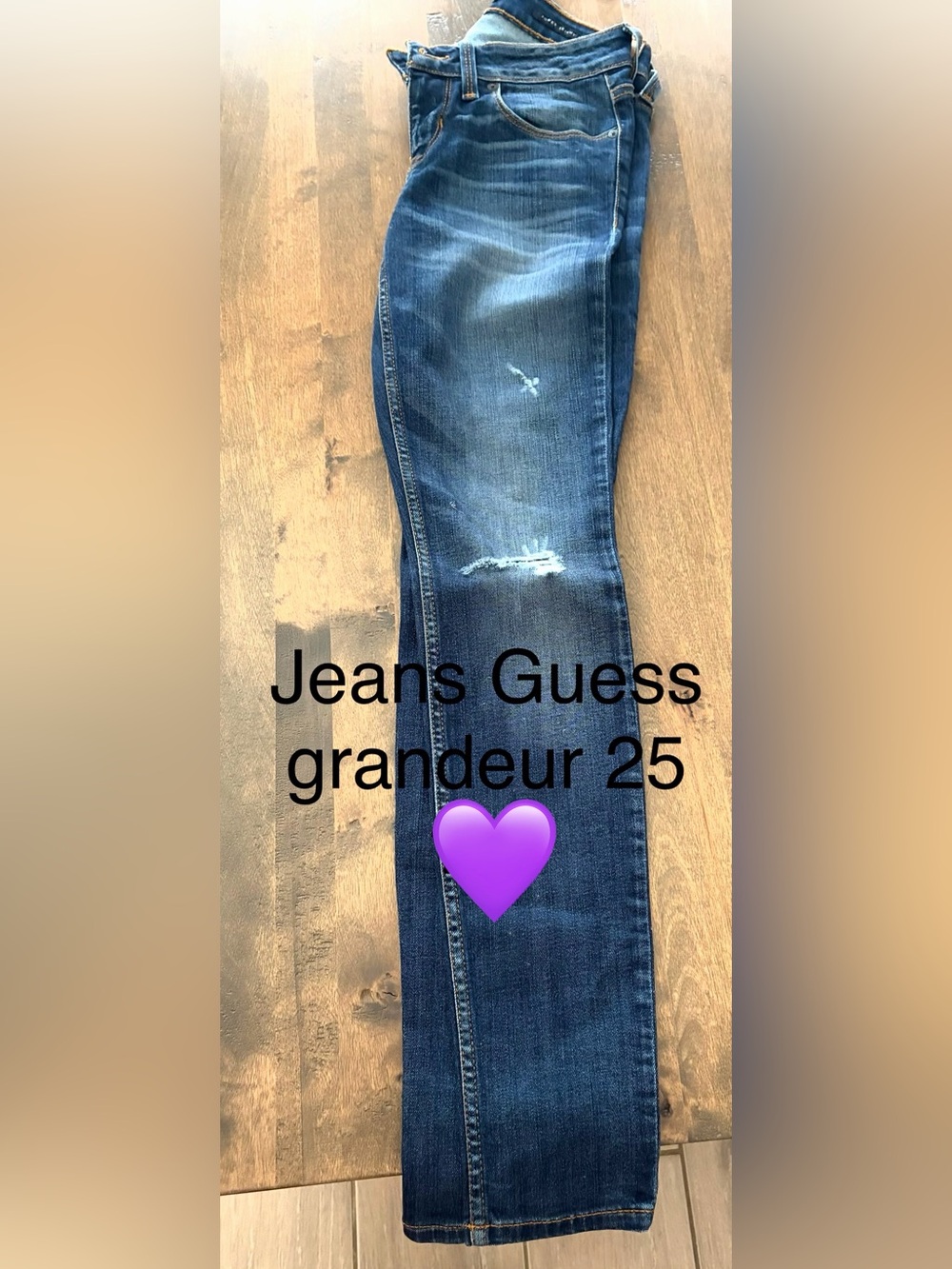 Guess Women's Skinny Jeans in Dark Blue Wash
